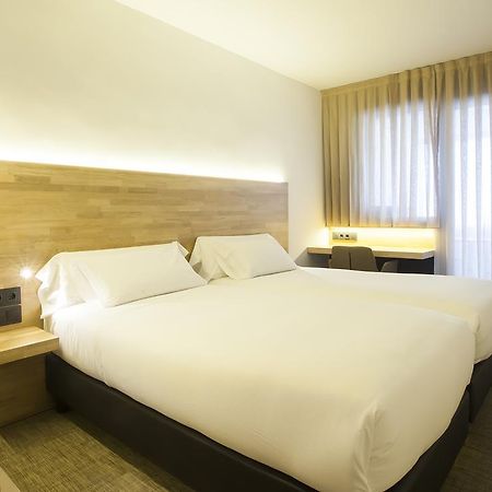 Hotel A Pamplona Eksteriør bilde