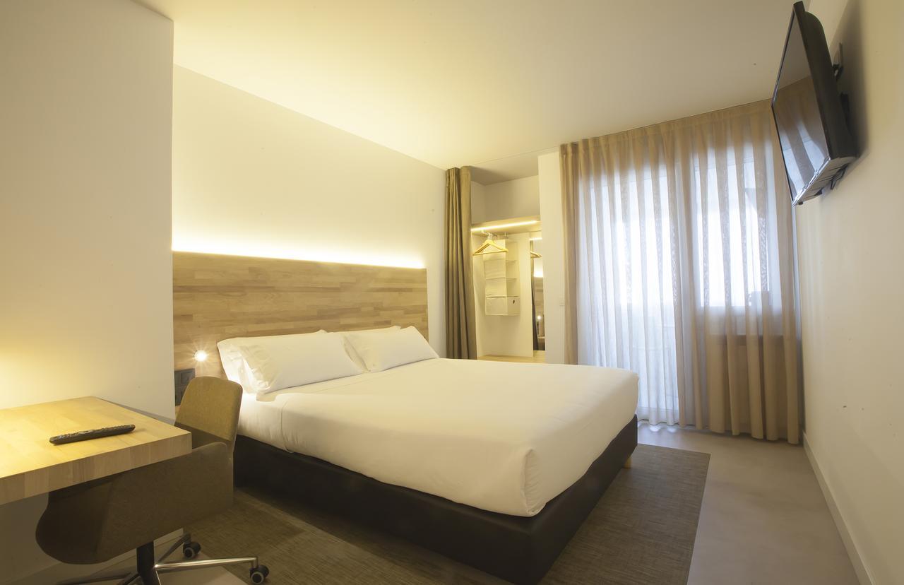 Hotel A Pamplona Eksteriør bilde