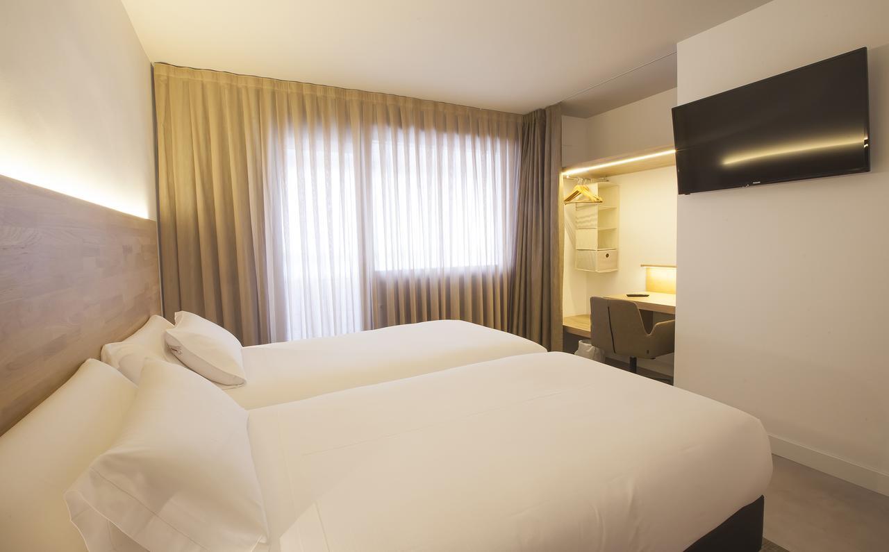 Hotel A Pamplona Eksteriør bilde