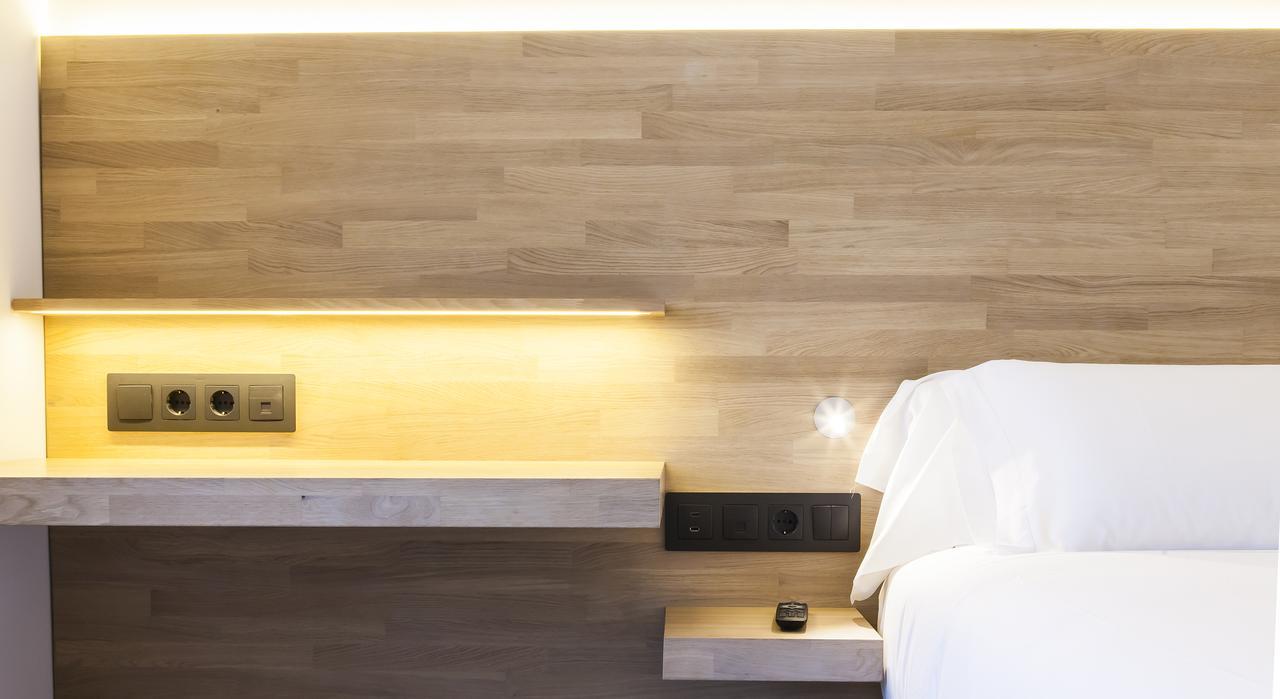 Hotel A Pamplona Eksteriør bilde