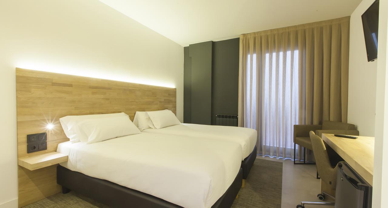 Hotel A Pamplona Eksteriør bilde