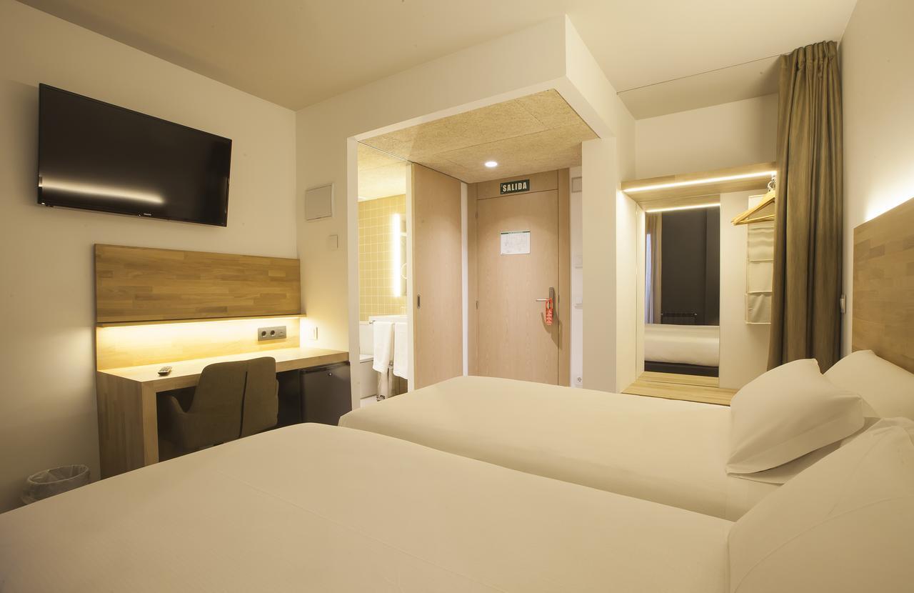 Hotel A Pamplona Eksteriør bilde