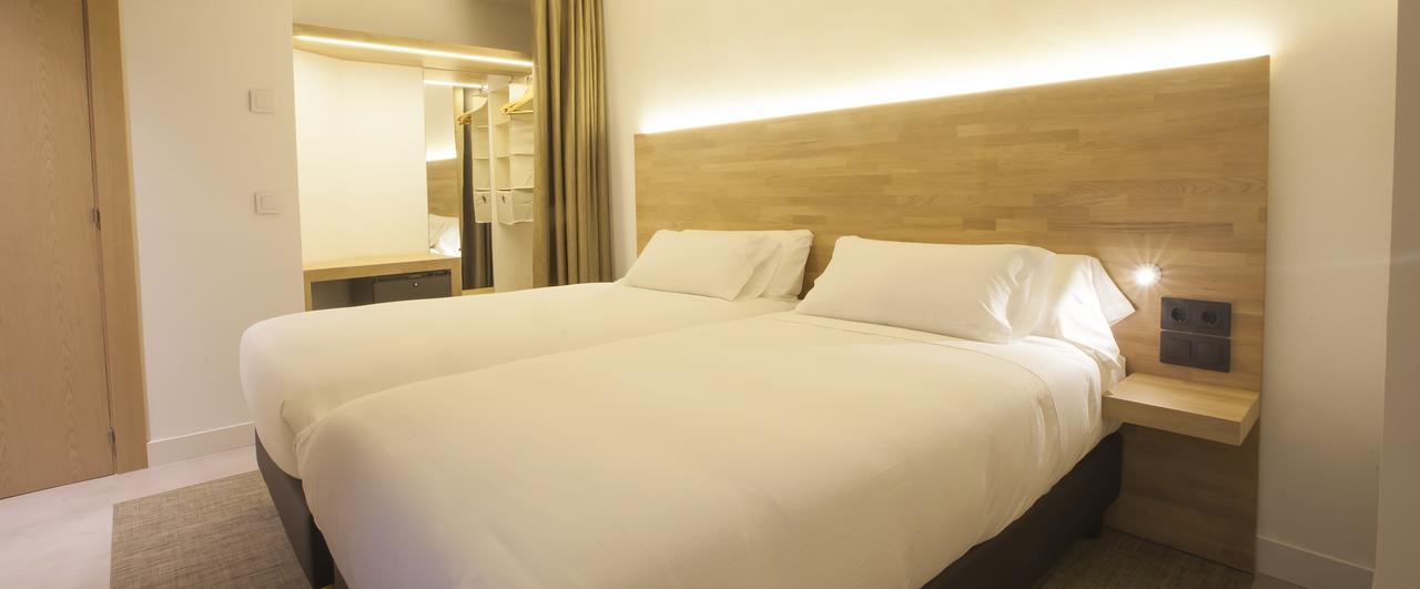Hotel A Pamplona Eksteriør bilde