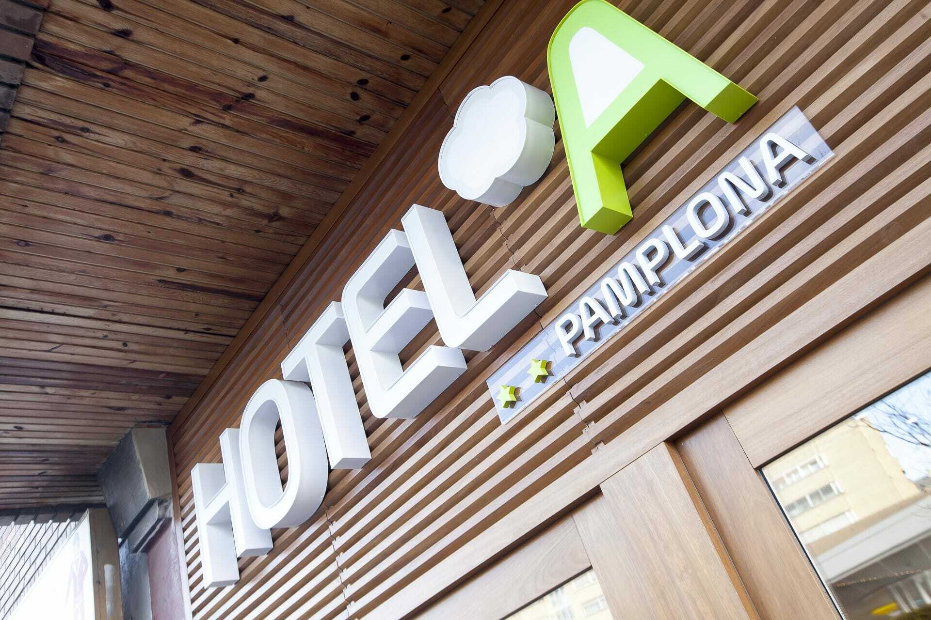 Hotel A Pamplona Eksteriør bilde